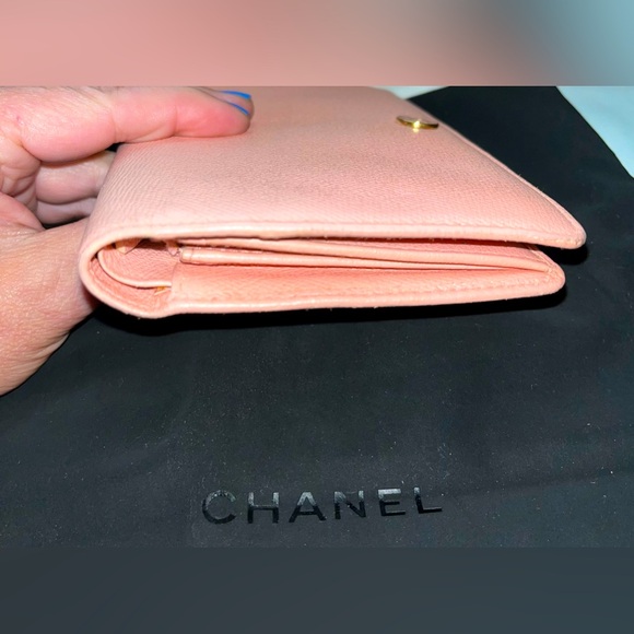 Chanel Vintage Pink Caviar Leather Authentic Bifold Long Wallet EC - Picture 2 of 9